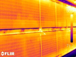 Figure 1.19 - Thermal images comparing leaky versus well insulated tunnel inlets